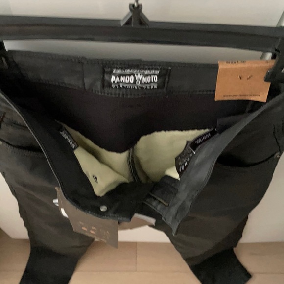 Pandomoto NWT moto waxed denim skinny jeans